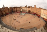 Piazza del Campo in Siena, wereldwijd bekend om zijn schoonheid en beschouwd als een van Europa's mooiste middeleeuwse pleinen | © Andreina Schoeberlein CC BY-NC-ND 2.0